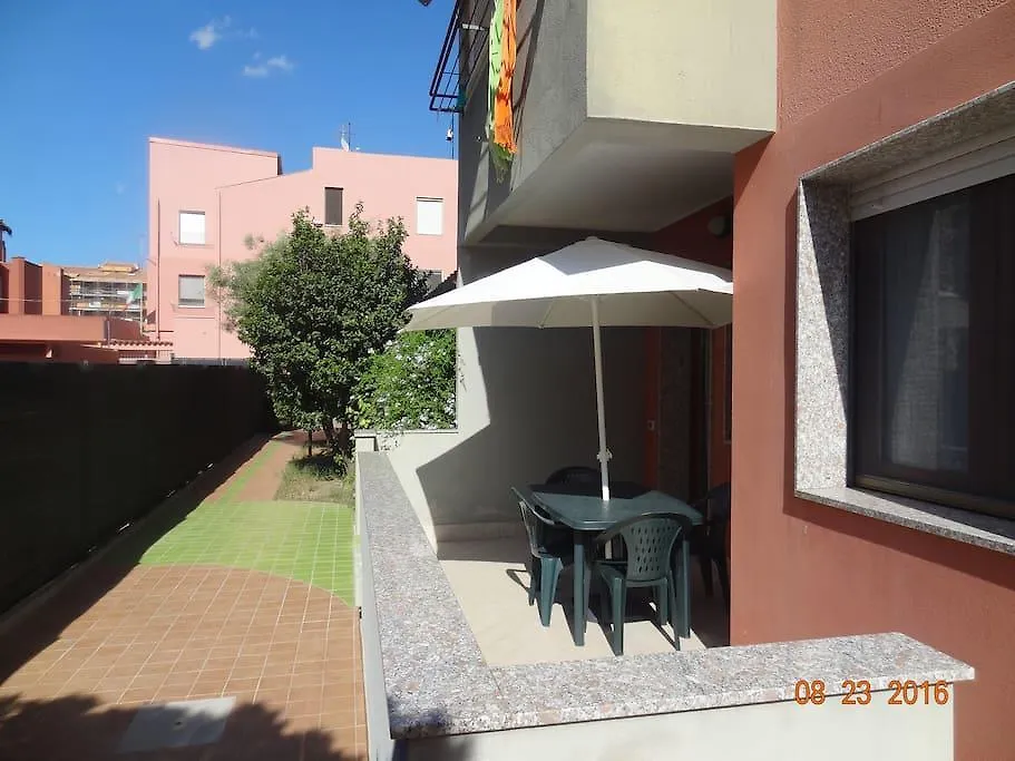 Appartamento Elegante Nuovissimo Quartu SantʼElena 0*,  Itália